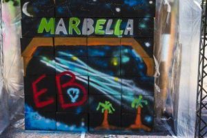 grafiti box pe